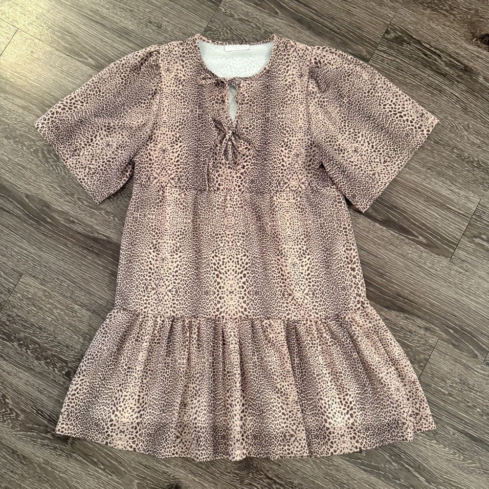 Smith & Quinn Short Sleeve Animal Print Dress